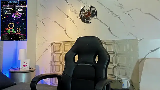 Snapshot of asher_lux chatting on 12, 3, 2026 asher lux online show from 12, 3, 2026