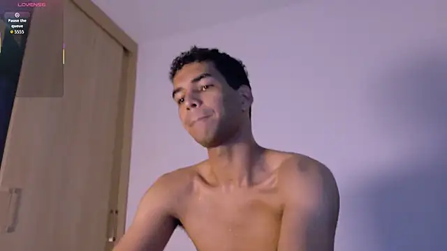 Pikashu7u7 online show from 14, 3, 2026