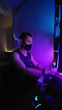 OnlyHand9x online show from 11, 3, 2026