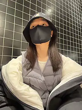 Snapshot of ZJbaby chatting on 8, 3, 2026 ZJbaby online show from 8, 3, 2026