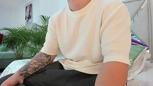 Snapshot of Liam_saint chatting on 20, 3, 2026 Liam saint online show from 20, 3, 2026