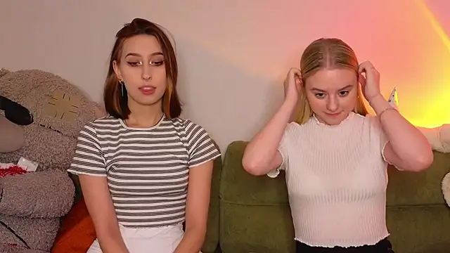 Snapshot of Mimipaws chatting on 16, 1, 2026 Mimipaws online show from 16, 1, 2026