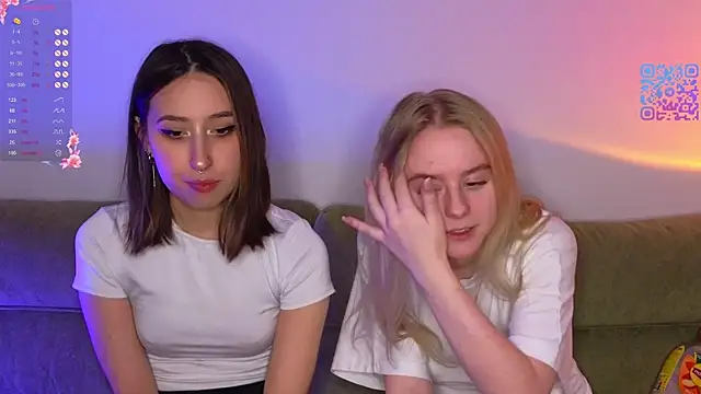 Snapshot of Mimipaws chatting on 31, 3, 2026 Mimipaws online show from 31, 3, 2026