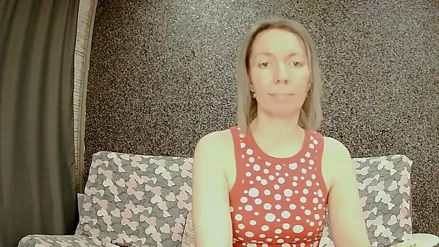 Snapshot of Amanda_Luxe chatting on 12, 1, 2026 Amanda Luxe online show from 12, 1, 2026