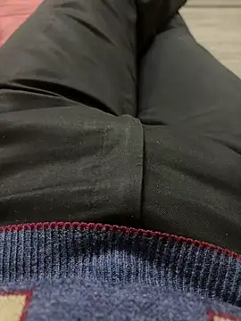 hairyboypenis online show from 15, 1, 2026