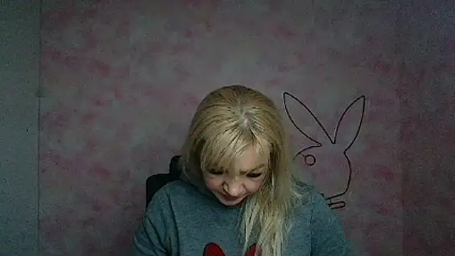 Snapshot of Madonna_Fire chatting on 18, 3, 2026 Madonna Fire online show from 18, 3, 2026