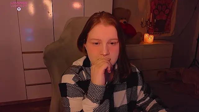 Snapshot of Ol1via chatting on 1, 3, 2026 Ol1via online show from 1, 3, 2026