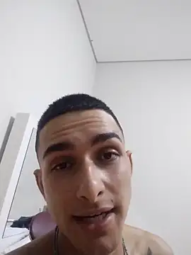 Fefe2805 online show from 13, 3, 2026