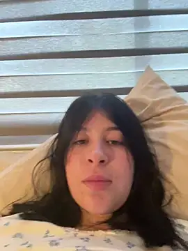 evelynrosess1 online show from 28, 6, 2026