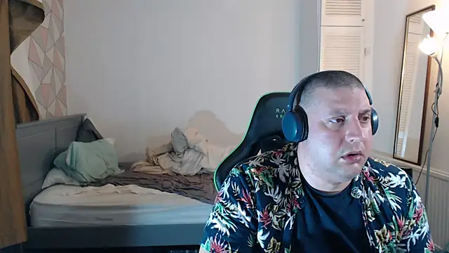 Snapshot of thetalldude265 chatting on 14, 1, 2026 thetalldude265 online show from 14, 1, 2026