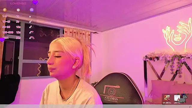 Snapshot of IRINA_TAY1 chatting on 4, 3, 2026 IRINA TAY1 online show from 4, 3, 2026