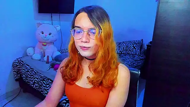 Snapshot of lillykittyyy chatting on 5, 2, 2026 lillykittyyy online show from 5, 2, 2026