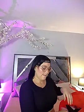 Astrid williams online show from 11, 3, 2026