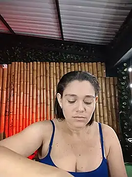 Astrid williams online show from 25, 6, 2026