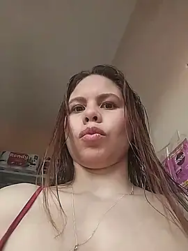 Snapshot of Lara_queenxxx chatting on 26, 3, 2026 Lara queenxxx online show from 26, 3, 2026