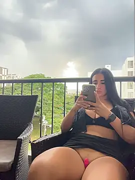 Snapshot of RoseOnYou chatting on 19, 2, 2026 RoseOnYou online show from 19, 2, 2026