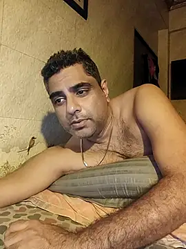 Snapshot of hardnhornybull chatting on 28, 7, 2026 hardnhornybull online show from 28, 7, 2026