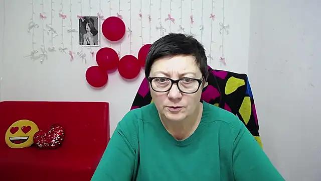 Snapshot of EmilyL0ve chatting on 15, 1, 2026 EmilyL0ve online show from 15, 1, 2026