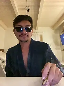 GostosoRS25 online show from 27, 4, 2026