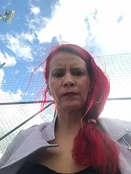 cintia love online show from 3, 5, 2026