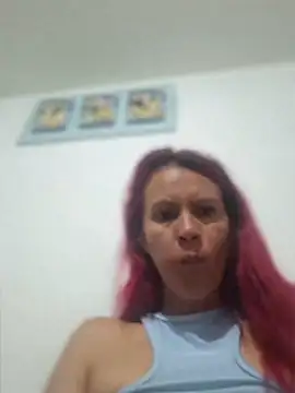 cintia love online show from 18, 6, 2026