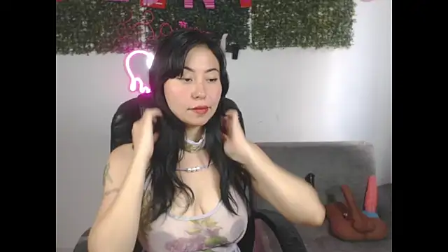 Snapshot of LolaOpalX chatting on 16, 2, 2026 LolaOpalX online show from 16, 2, 2026