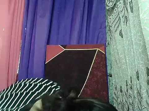 Snapshot of prettymomma24xx chatting on 3, 6, 2026 prettymomma24xx online show from 3, 6, 2026
