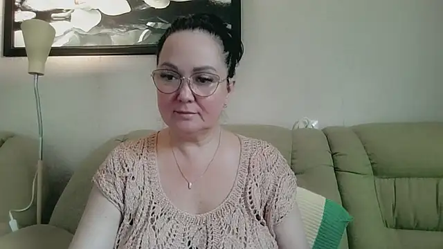 infinity loveliness online show from 25, 6, 2026
