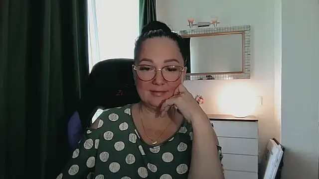 infinity loveliness online show from 23, 7, 2026