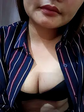 Snapshot of Sweet--Sexy chatting on 19, 1, 2026 Sweet--Sexy online show from 19, 1, 2026