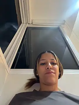 vicky bass  online show from 1, 5, 2026