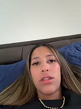 vicky bass  online show from 8, 5, 2026