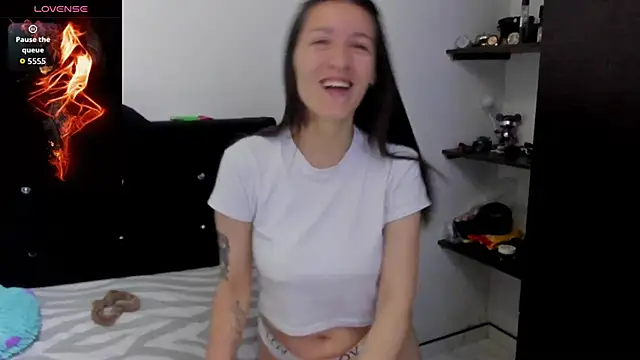 Snapshot of tina2204 chatting on 20, 3, 2026 tina2204 online show from 20, 3, 2026