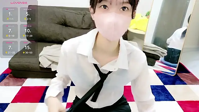 Rui-chaaan online show from 3, 3, 2026