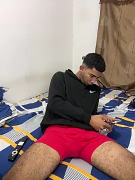 Snapshot of youngalexofficial chatting on 18, 2, 2026 youngalexofficial online show from 18, 2, 2026