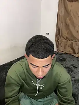 Snapshot of youngalexofficial chatting on 5, 3, 2026 youngalexofficial online show from 5, 3, 2026