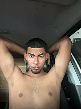 Snapshot of youngalexofficial chatting on 8, 3, 2026 youngalexofficial online show from 8, 3, 2026