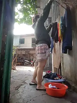 Snapshot of lina_loveee chatting on 18, 1, 2026 lina loveee online show from 18, 1, 2026