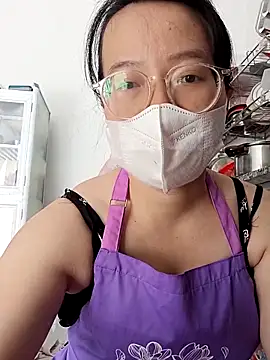 Snapshot of lina_loveee chatting on 16, 2, 2026 lina loveee online show from 16, 2, 2026