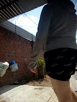 Snapshot of lina_loveee chatting on 4, 3, 2026 lina loveee online show from 4, 3, 2026