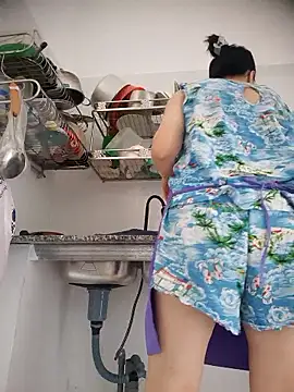 Snapshot of lina_loveee chatting on 15, 3, 2026 lina loveee online show from 15, 3, 2026