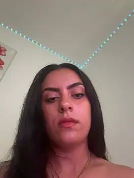 Marisa ass online show from 17, 7, 2026