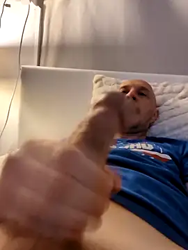 Snapshot of parish7196 chatting on 8, 1, 2026 parish7196 online show from 8, 1, 2026