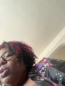 Snapshot of Chocolatebunnyxx96 chatting on 25, 2, 2026 Chocolatebunnyxx96 online show from 25, 2, 2026