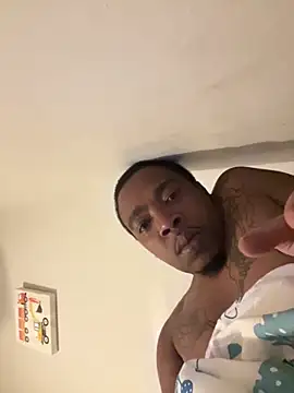 MackGz0224 online show from 19, 3, 2026
