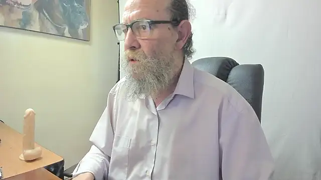 Uncle Hottie online show from 5, 3, 2026