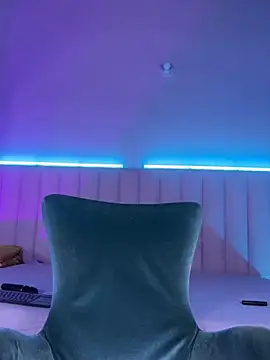 Snapshot of Denightjones chatting on 11, 3, 2026 Denightjones online show from 11, 3, 2026