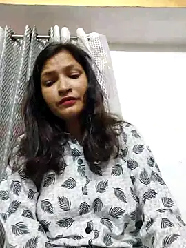 Snapshot of Priyaa_1433 chatting on 19, 6, 2026 Priyaa 1433 online show from 19, 6, 2026