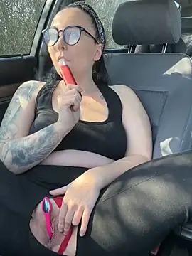 InkedCurly L online show from 5, 3, 2026