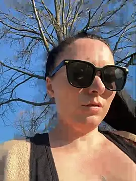 InkedCurly L online show from 7, 4, 2026